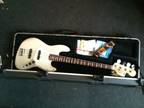 Fender Jazz Bass *white pearl finish* MINT condition